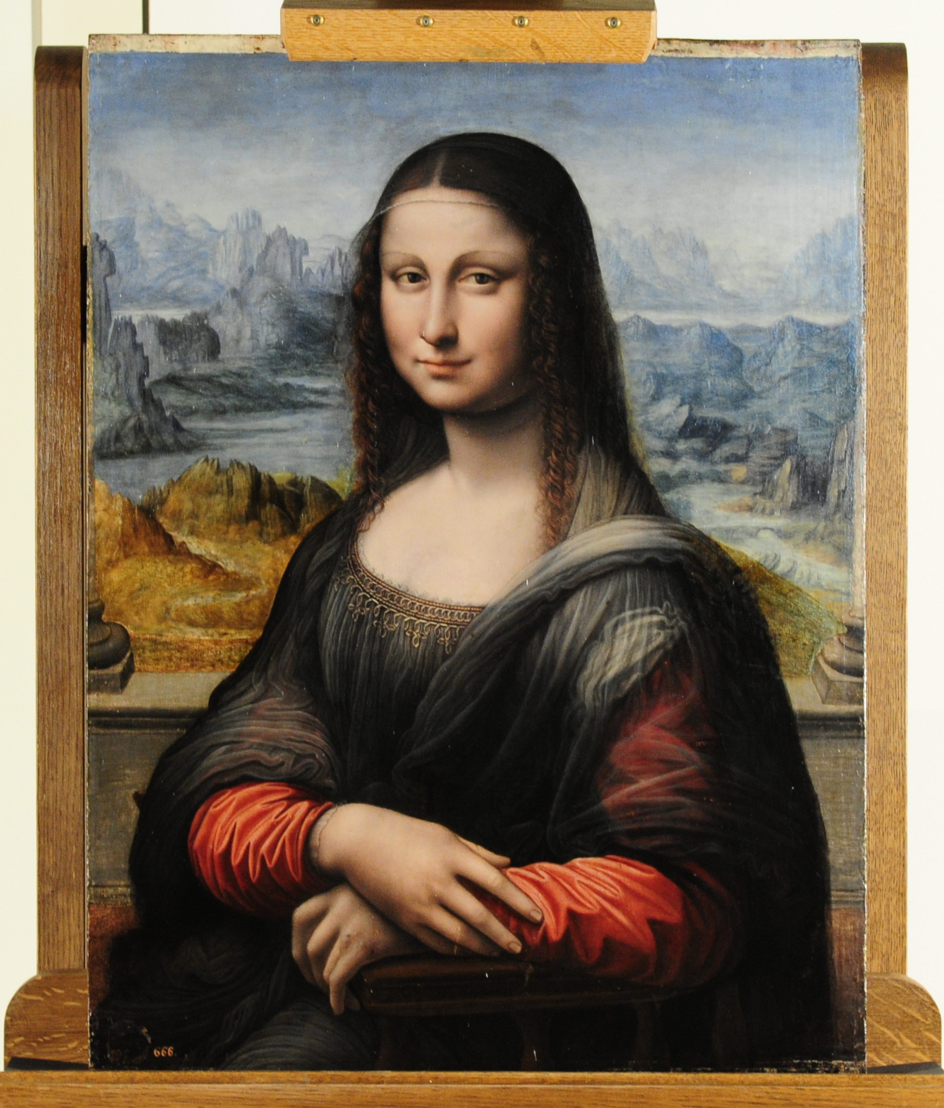 TIL that Leonardo Da Vinci etched his initials into the Mona Lisa's right  eye : r/todayilearned