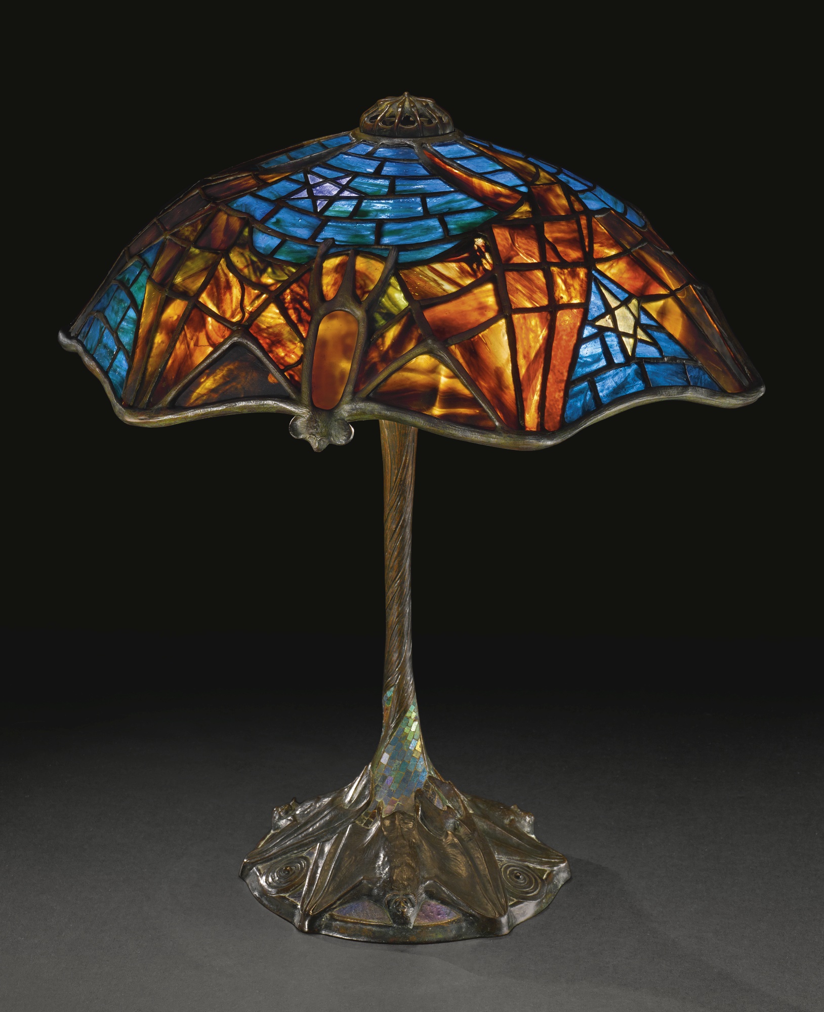Tiffany masterpieces return to USA for Michaan's Nov. 17 auction